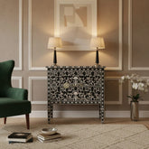 Commode 2 tiroirs en marqueterie de nacre noire à motif lotus