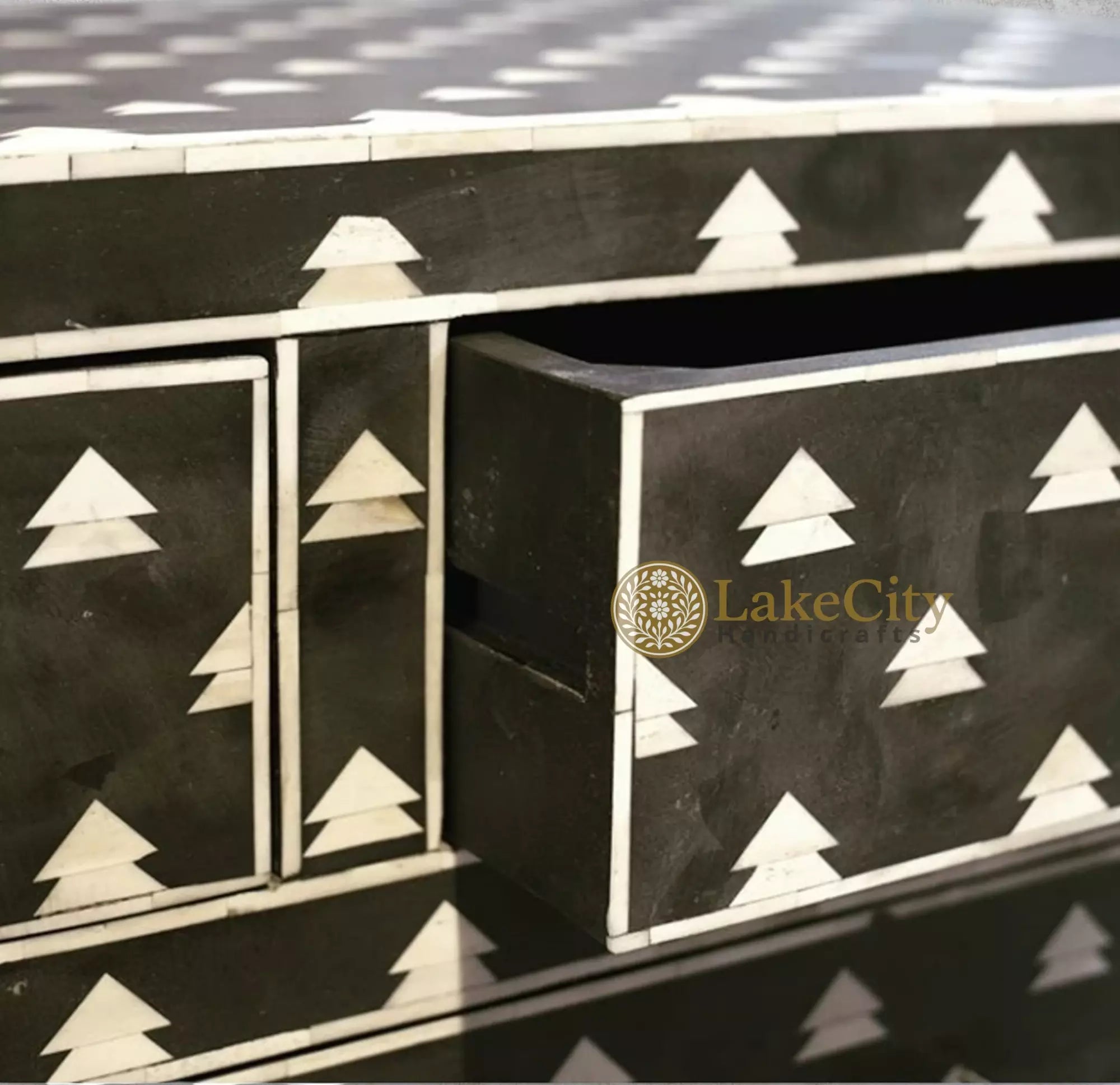 Bone Inlay Arrow Design 4 Drawers Chest Black | Bone Inlay Arrow Design 4 Drawers Dresser Black