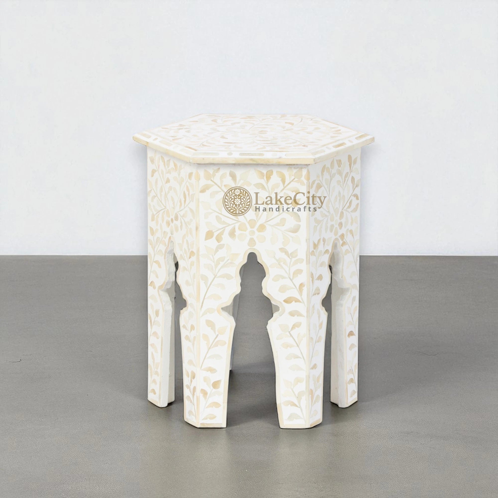 Mesa auxiliar hexagonal con diseño floral y incrustaciones de hueso | Mesa auxiliar hexagonal con diseño floral y incrustaciones de hueso
