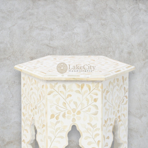 Mesa auxiliar hexagonal con diseño floral y incrustaciones de hueso | Mesa auxiliar hexagonal con diseño floral y incrustaciones de hueso