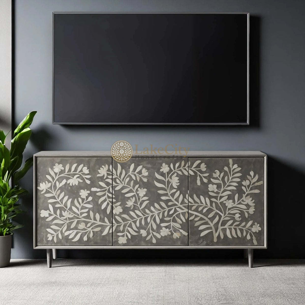 Console multimédia à motif floral avec incrustations d'os | Meuble de divertissement avec incrustations d'os