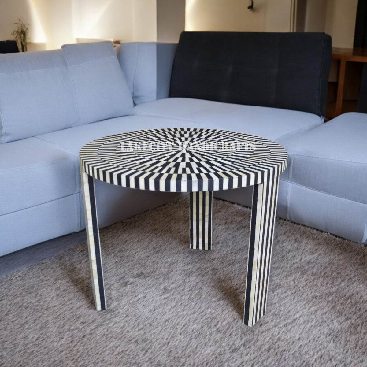Table basse à rayures illusion avec incrustations d'os, noire
