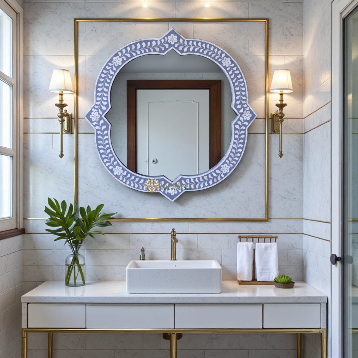 Miroir incrusté d'os de trèfle gris