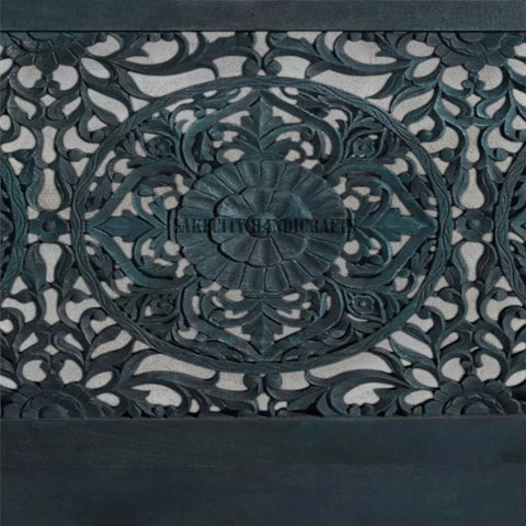 Lit bas Lombok sculpté à la main, bleu naturel | Lit en bois sculpté, cadre bleu naturel