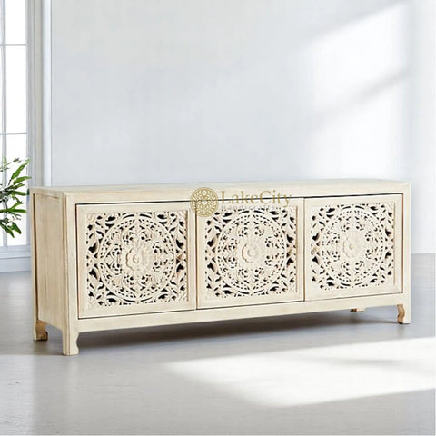 Hand-carved New York Lombok 3 Doors Media Unit White wash | Hand-carved New York Lombok 3 Doors Entertainment Unit White Wash