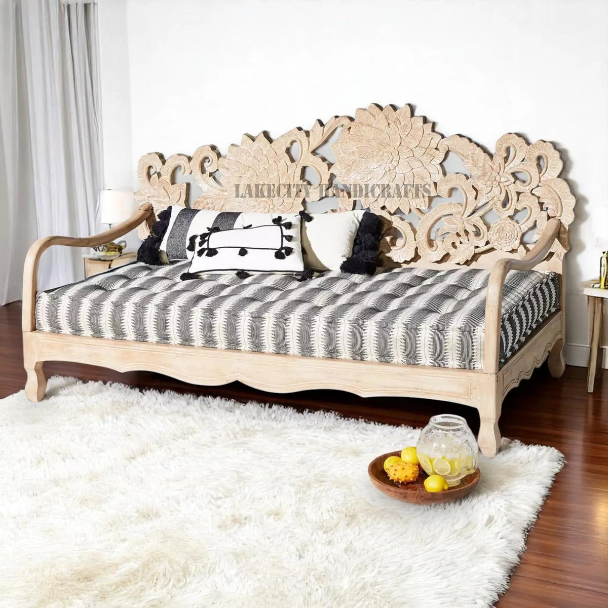Hand-carved Lotus Design Day-bed Natural Brown