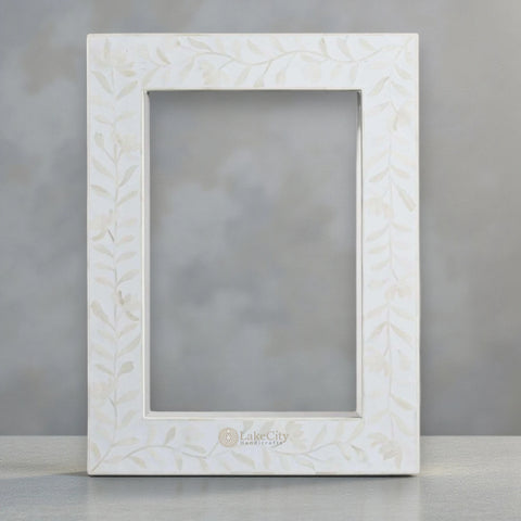 Kyra Bone Inlay Flower Wall Mirror White