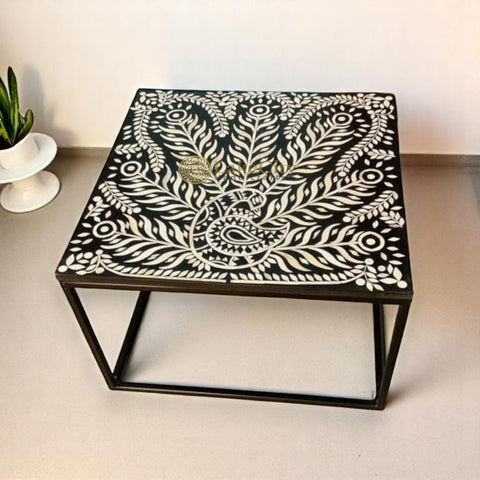 Table basse Lucienne avec incrustations d'os noire