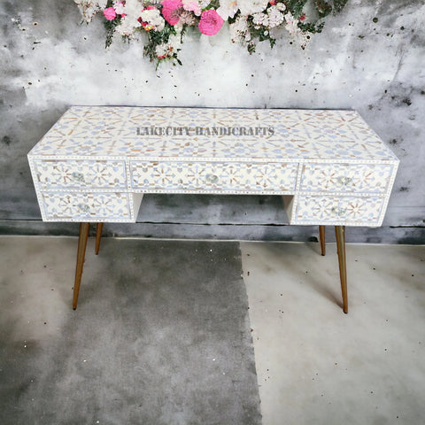 Escritorio marroquí de 5 cajones con incrustaciones de nácar, color crema | Consola marroquí de 5 cajones con incrustaciones de nácar, color crema