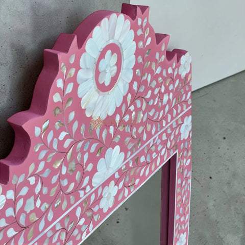 Pink Mother Of Pearl Inlay Floral Circle Mirror